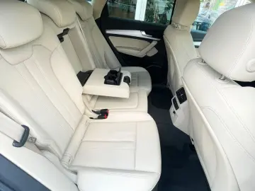 AUDI Q5 40 TDI quattroS line StHz Pano MatrixLED 21