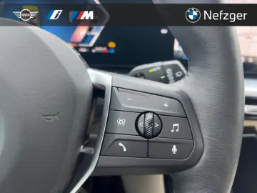 BMW X1 xDrive20d X Line Park-Assistent PANO LED