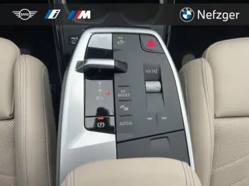 BMW X1 xDrive20d X Line Park-Assistent PANO LED