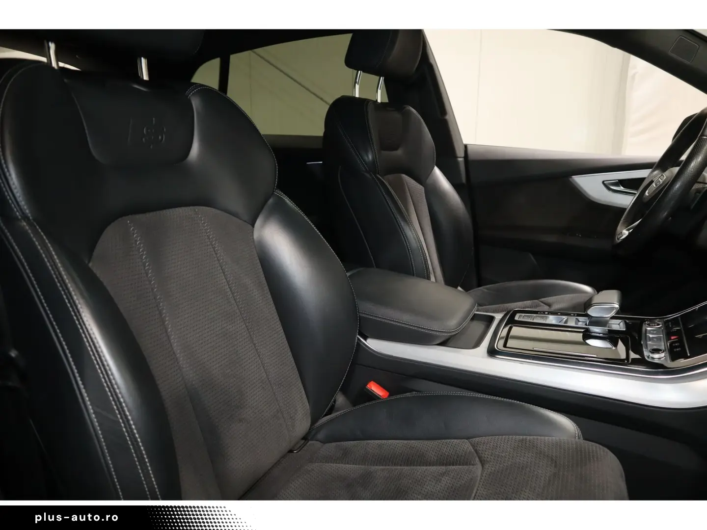 AUDI Q8 55 TFSI quattro S-Line B&O Matrix