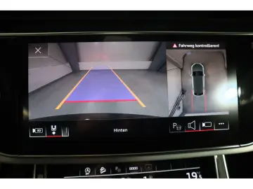 AUDI Q8 55 TFSI quattro S-Line B&O Matrix