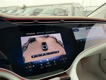 MERCEDES-BENZ EQS 580 AMG Line 4-Matic Panoramdach B&hellip;