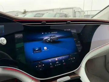 MERCEDES-BENZ EQS 580 AMG Line 4-Matic Panoramdach B&hellip;