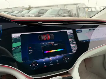 MERCEDES-BENZ EQS 580 AMG Line 4-Matic Panoramdach B&hellip;