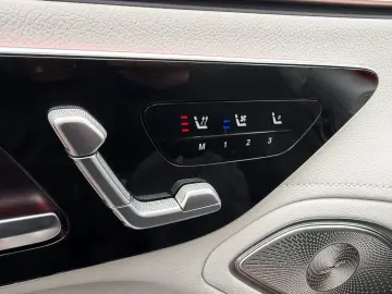 MERCEDES-BENZ EQS 580 AMG Line 4-Matic Panoramdach B&hellip;