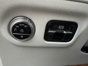 MERCEDES-BENZ EQS 580 AMG Line 4-Matic Panoramdach B&hellip;