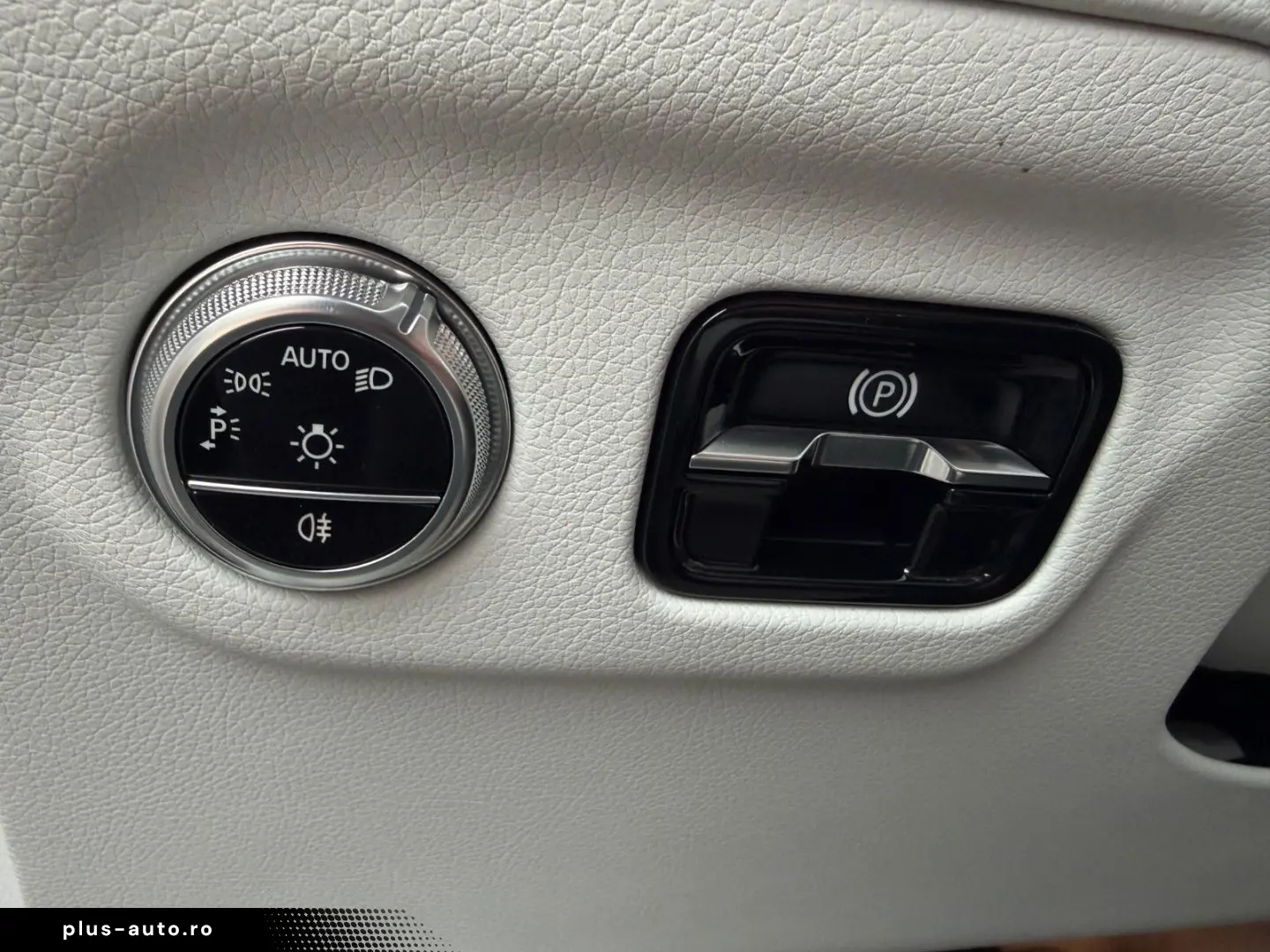 MERCEDES-BENZ EQS 580 AMG Line 4-Matic Panoramdach B&hellip;