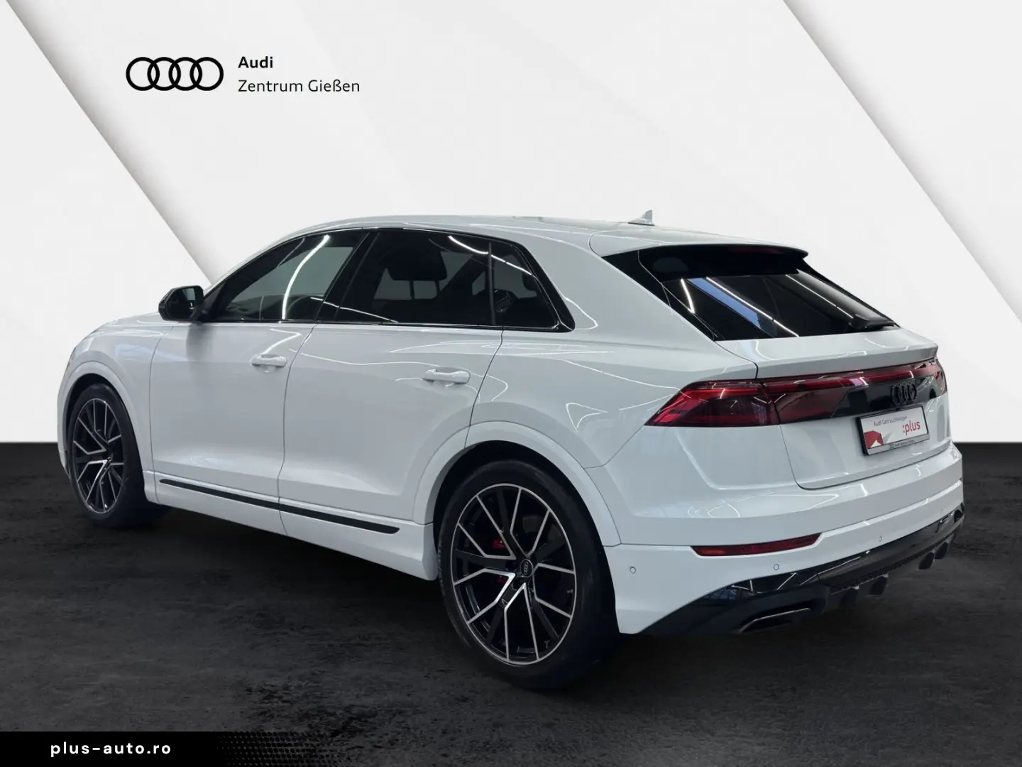 AUDI Q8 50 TDI quattro S line Black HuD Matrix AHK