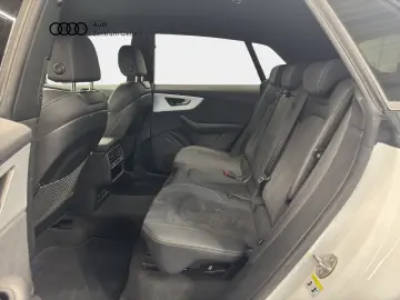 AUDI Q8 50 TDI quattro S line Black HuD Matrix AHK