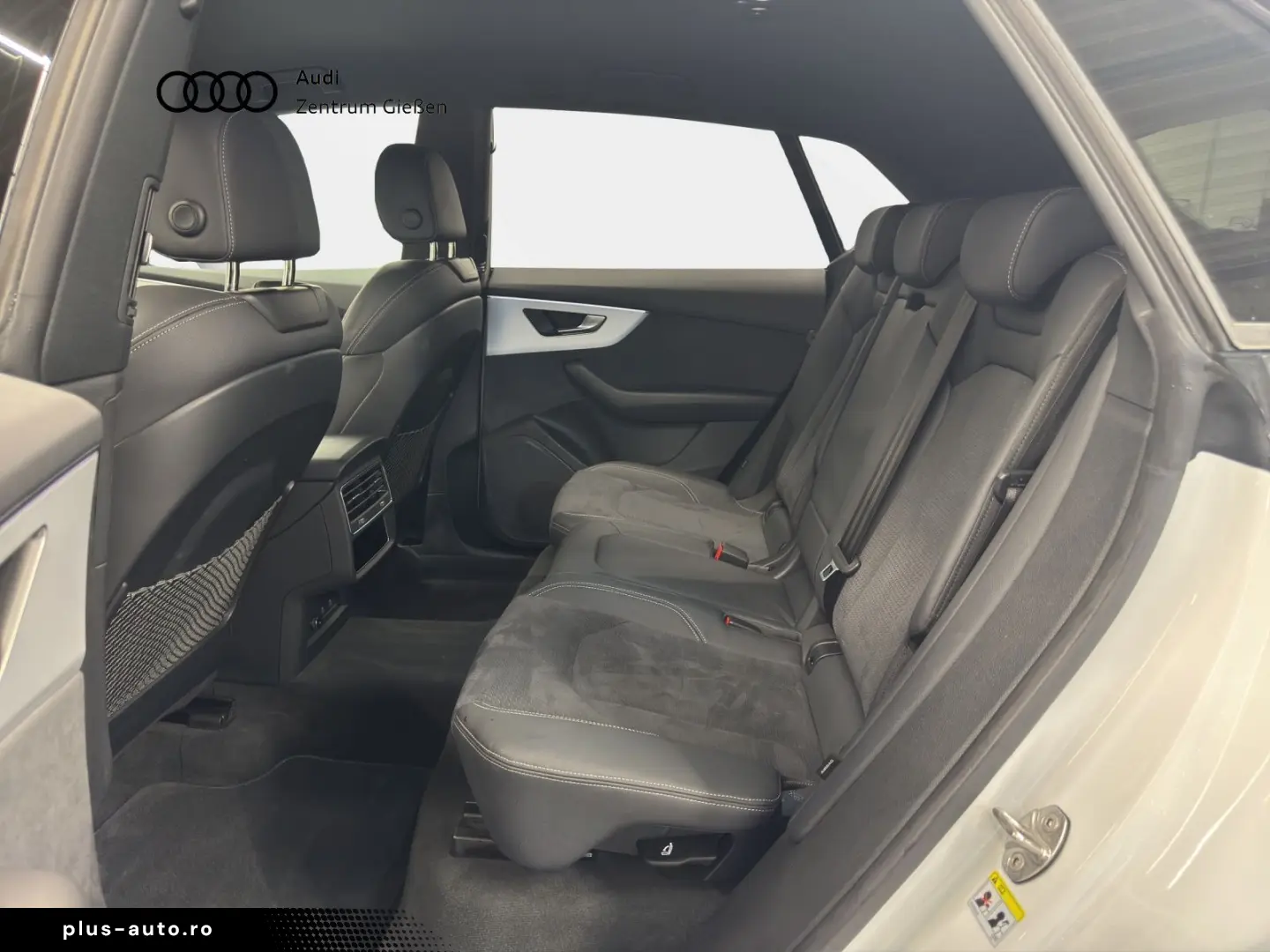 AUDI Q8 50 TDI quattro S line Black HuD Matrix AHK