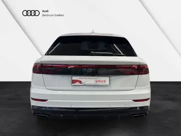 AUDI Q8 50 TDI quattro S line Black HuD Matrix AHK