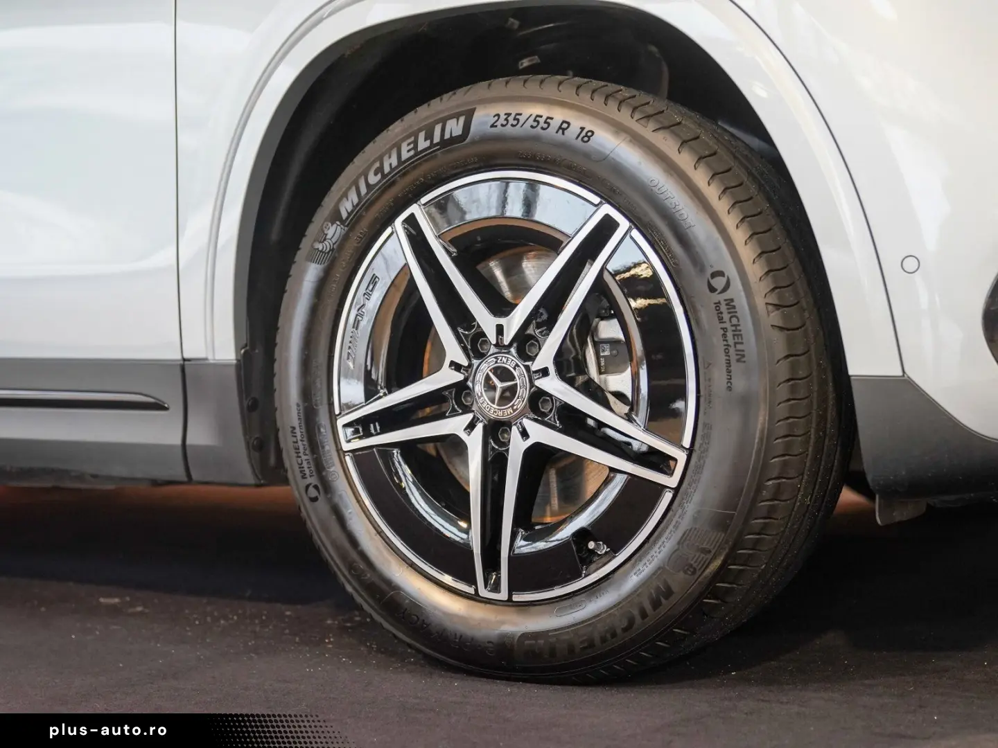 MERCEDES-BENZ EQA 350 4M AMG Line Night sage CarPlay&hellip;