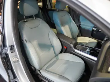 MERCEDES-BENZ EQA 350 4M AMG Line Night sage CarPlay&hellip;