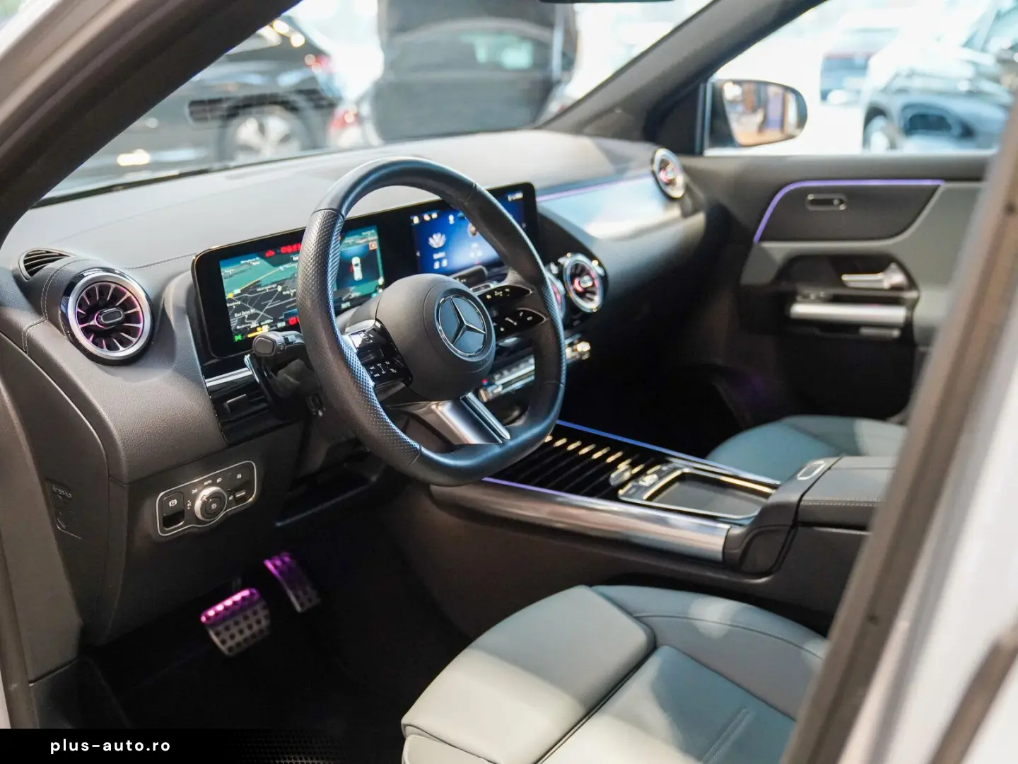 MERCEDES-BENZ EQA 350 4M AMG Line Night sage CarPlay&hellip;