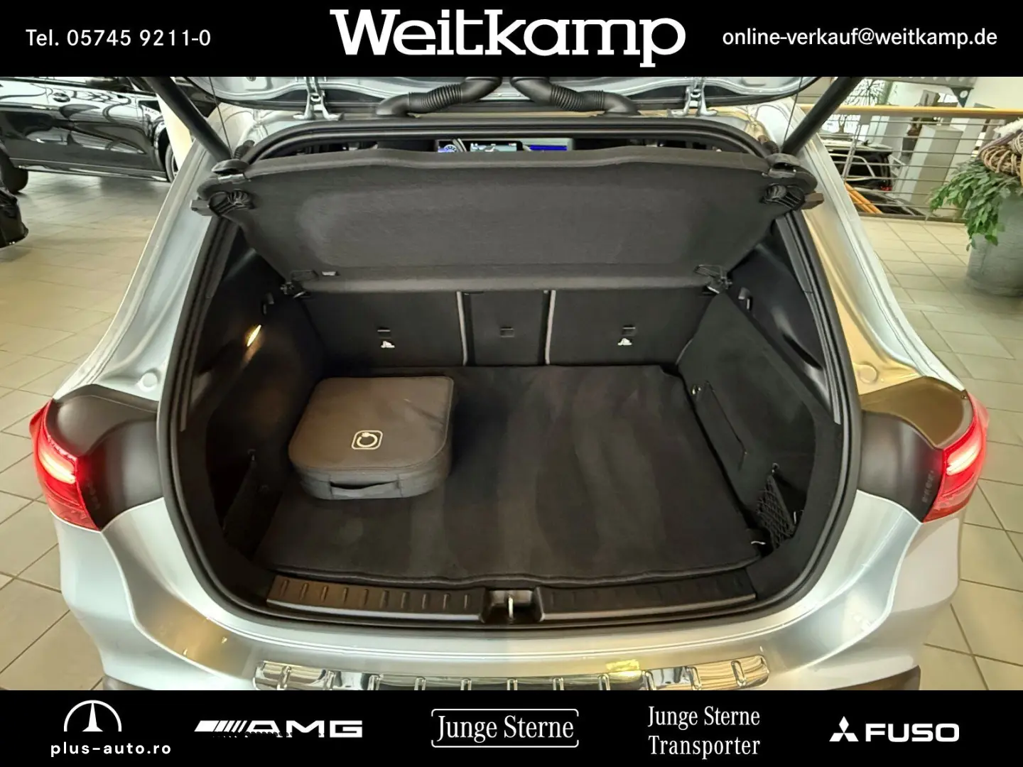 MERCEDES-BENZ EQA 300 4M Night-Paket Keyless AHK Mem&hellip;