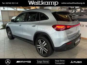 MERCEDES-BENZ EQA 300 4M Night-Paket Keyless AHK Mem&hellip;
