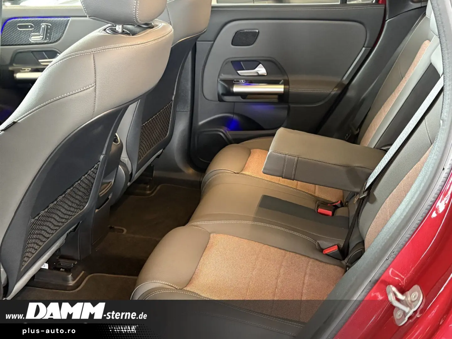 MERCEDES-BENZ EQA 300 4M ElectricArt   AHK Pano MEMO&hellip;