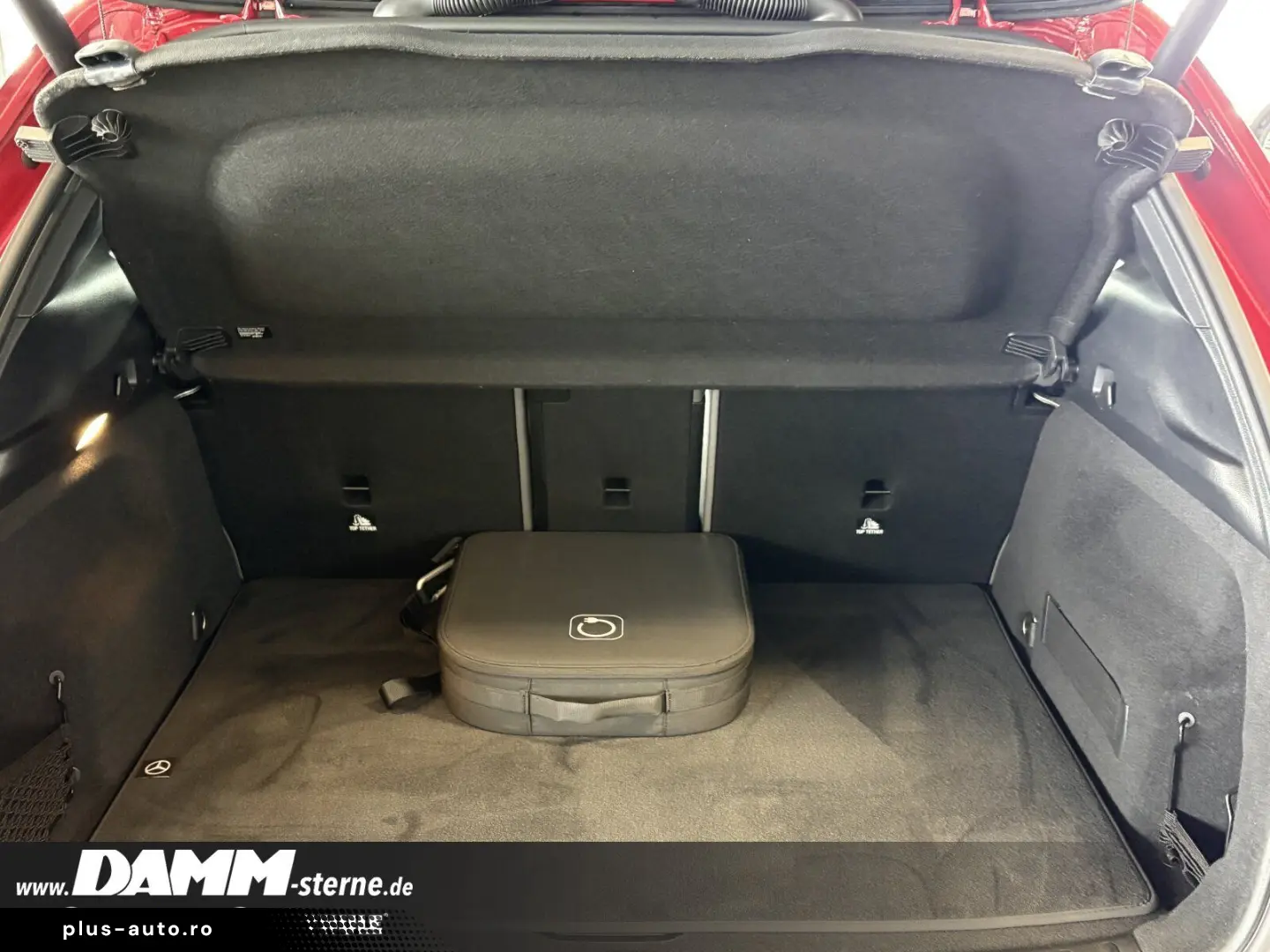 MERCEDES-BENZ EQA 300 4M ElectricArt   AHK Pano MEMO&hellip;