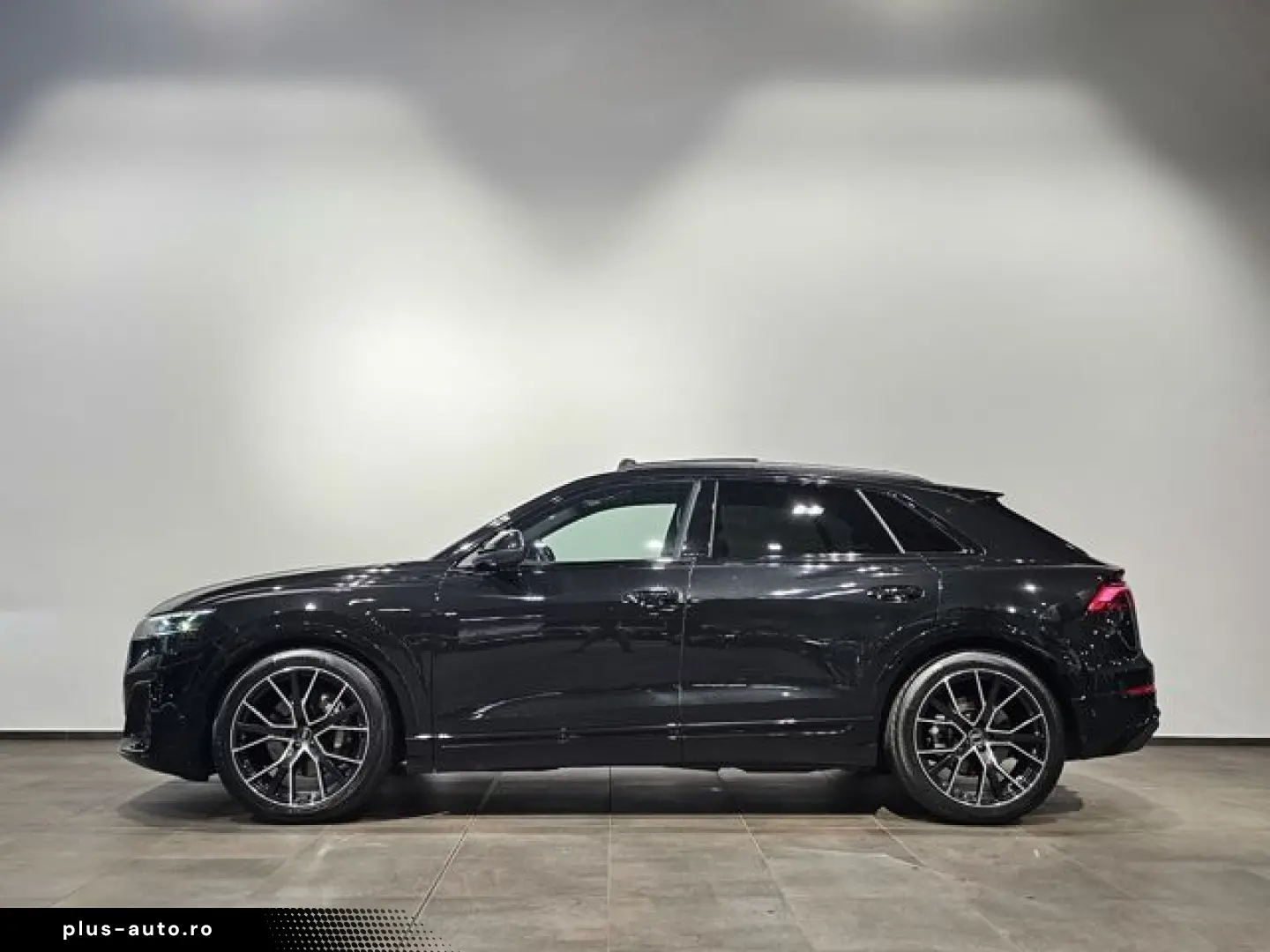 AUDI Q8 50 TDI S Line Black Pano Matrix Softc.Hud 22