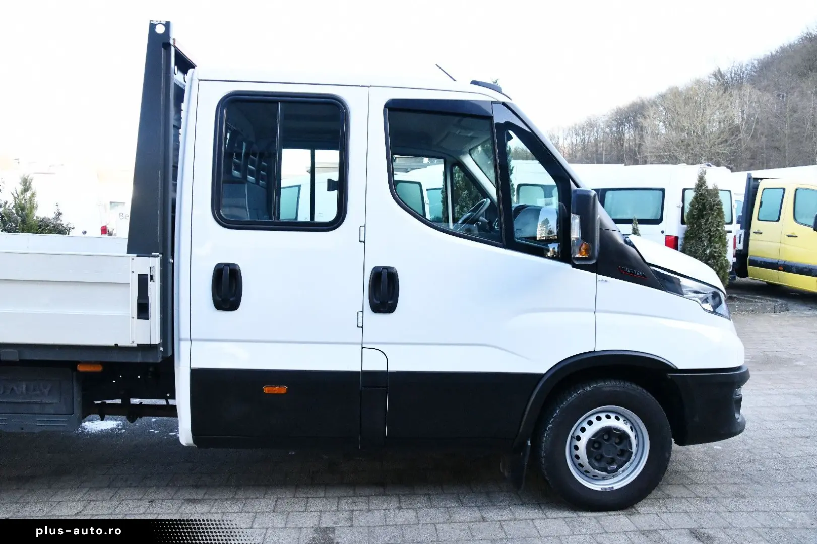 IVECO Daily 35C160 Pritsche   DOKA 3 0 Diesel AHK 3 5T