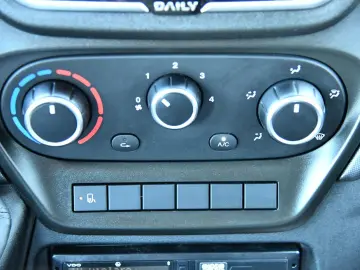 IVECO Daily 35C160 Pritsche   DOKA 3 0 Diesel AHK 3 5T