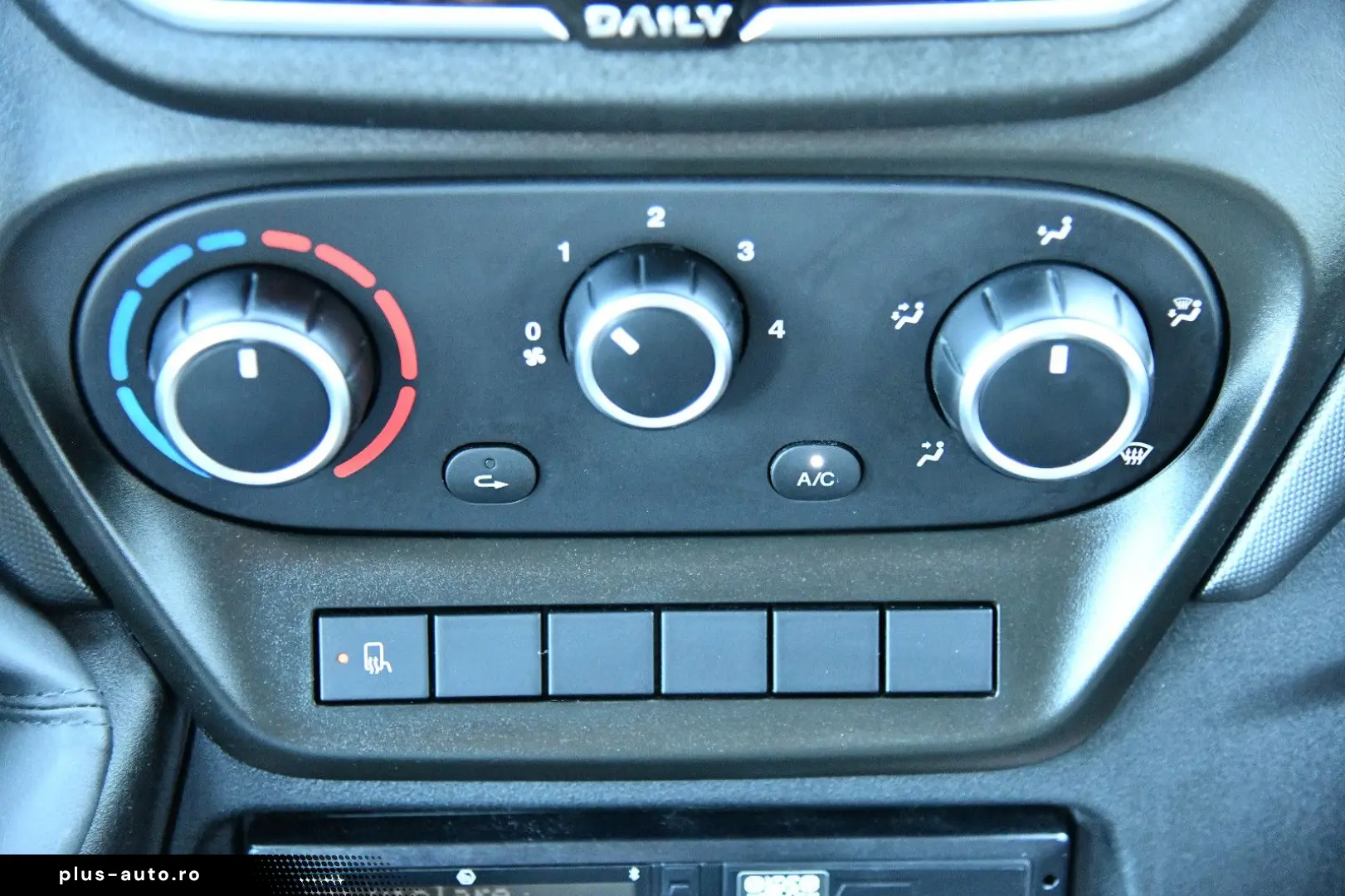 IVECO Daily 35C160 Pritsche   DOKA 3 0 Diesel AHK 3 5T