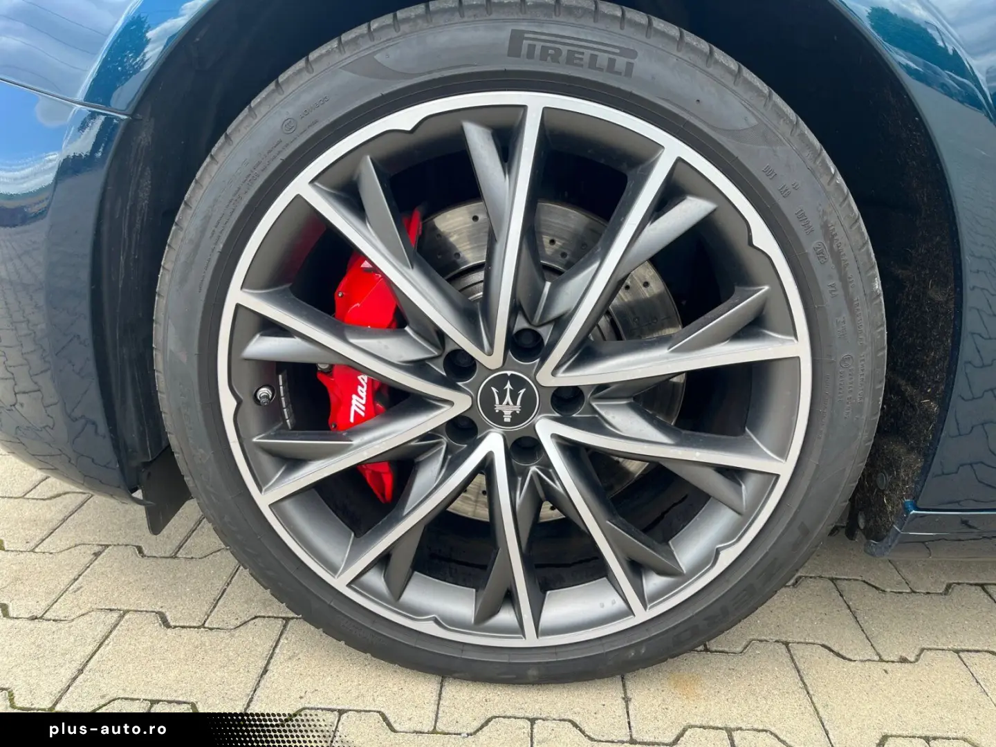 MASERATI Ghibli Modena Q4 MY23 CARBON-PACK   FUORISERIE