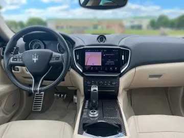 MASERATI Ghibli Modena Q4 MY23 CARBON-PACK   FUORISERIE