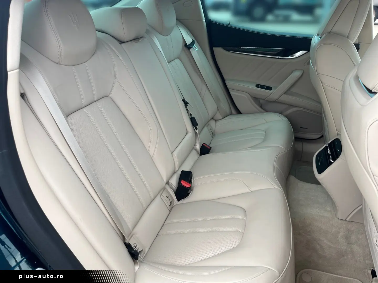 MASERATI Ghibli Modena Q4 MY23 CARBON-PACK   FUORISERIE