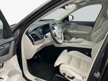 VOLVO XC90 T8 AWD Recharge Ultimate Dark