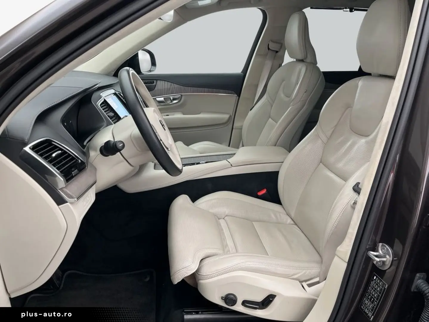 VOLVO XC90 T8 AWD Recharge Ultimate Dark