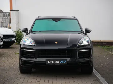 PORSCHE Cayenne E-Hybrid SPORTDESIGN-LUFTF-PANO-HUD-VOLL