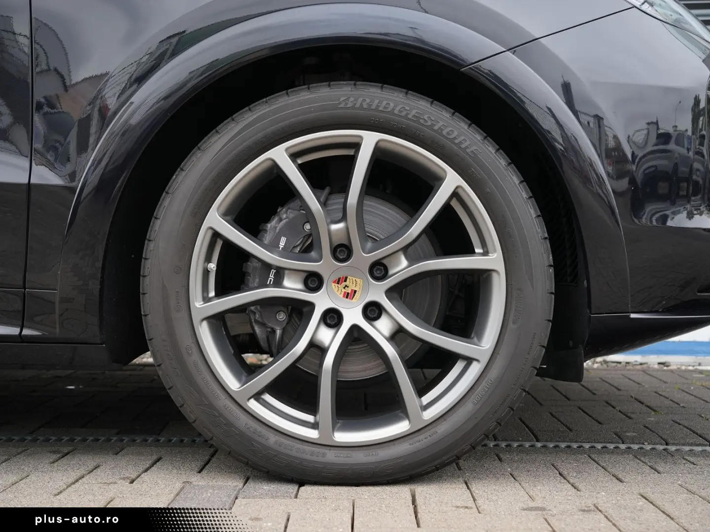 PORSCHE Cayenne E-Hybrid SPORTDESIGN-LUFTF-PANO-HUD-VOLL