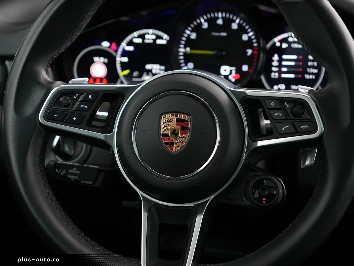 PORSCHE Cayenne E-Hybrid SPORTDESIGN-LUFTF-PANO-HUD-VOLL