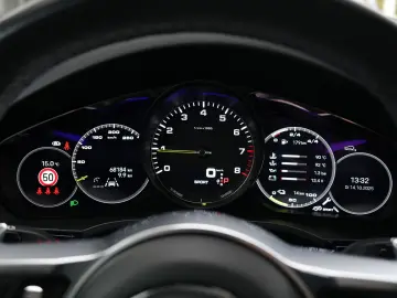 PORSCHE Cayenne E-Hybrid SPORTDESIGN-LUFTF-PANO-HUD-VOLL