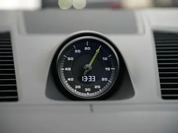 PORSCHE Cayenne E-Hybrid SPORTDESIGN-LUFTF-PANO-HUD-VOLL