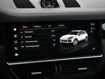 PORSCHE Cayenne E-Hybrid SPORTDESIGN-LUFTF-PANO-HUD-VOLL
