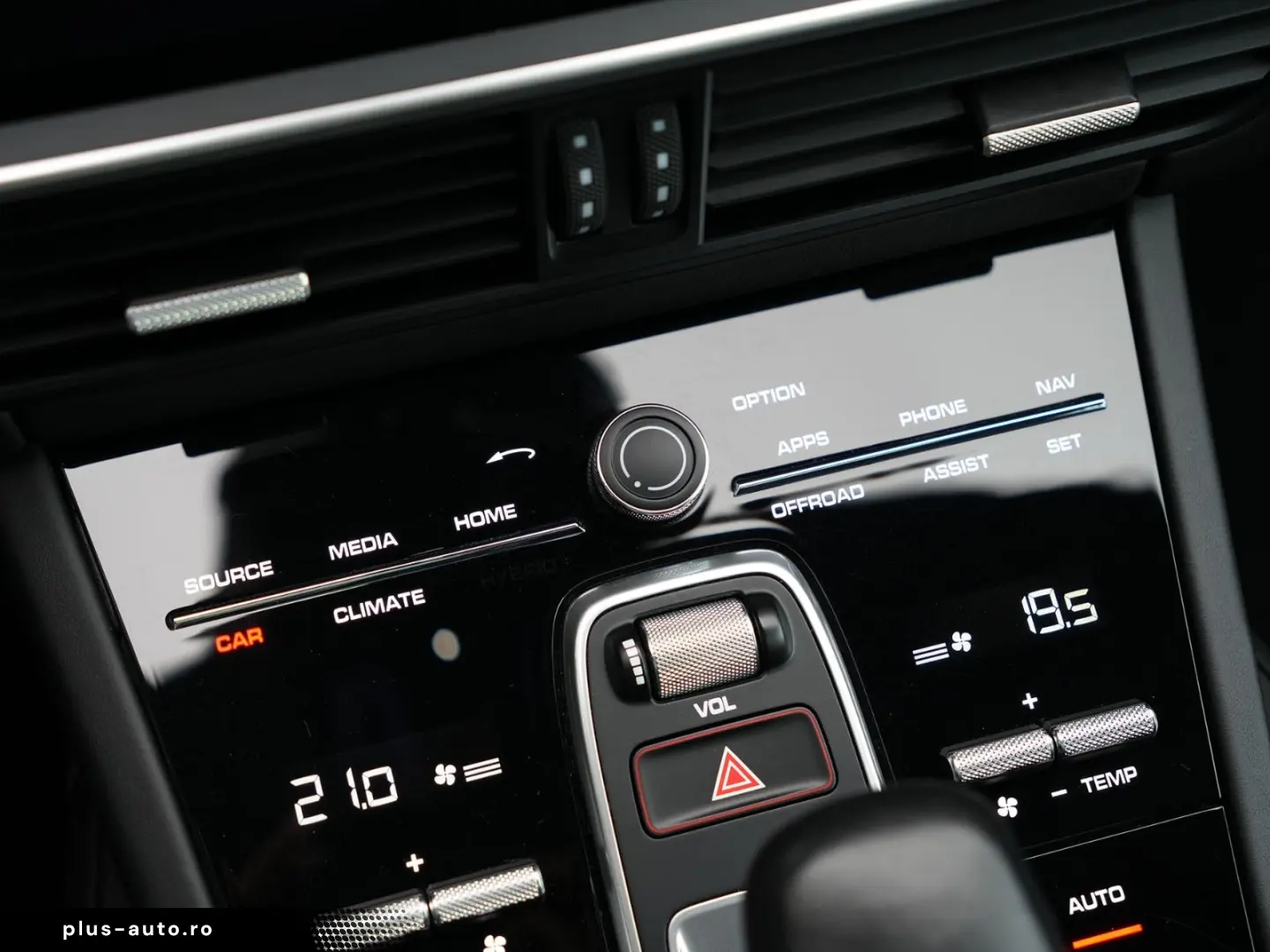 PORSCHE Cayenne E-Hybrid SPORTDESIGN-LUFTF-PANO-HUD-VOLL