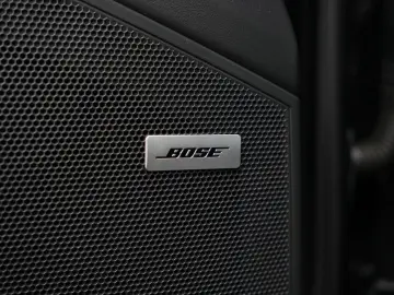 PORSCHE Cayenne E-Hybrid SPORTDESIGN-LUFTF-PANO-HUD-VOLL