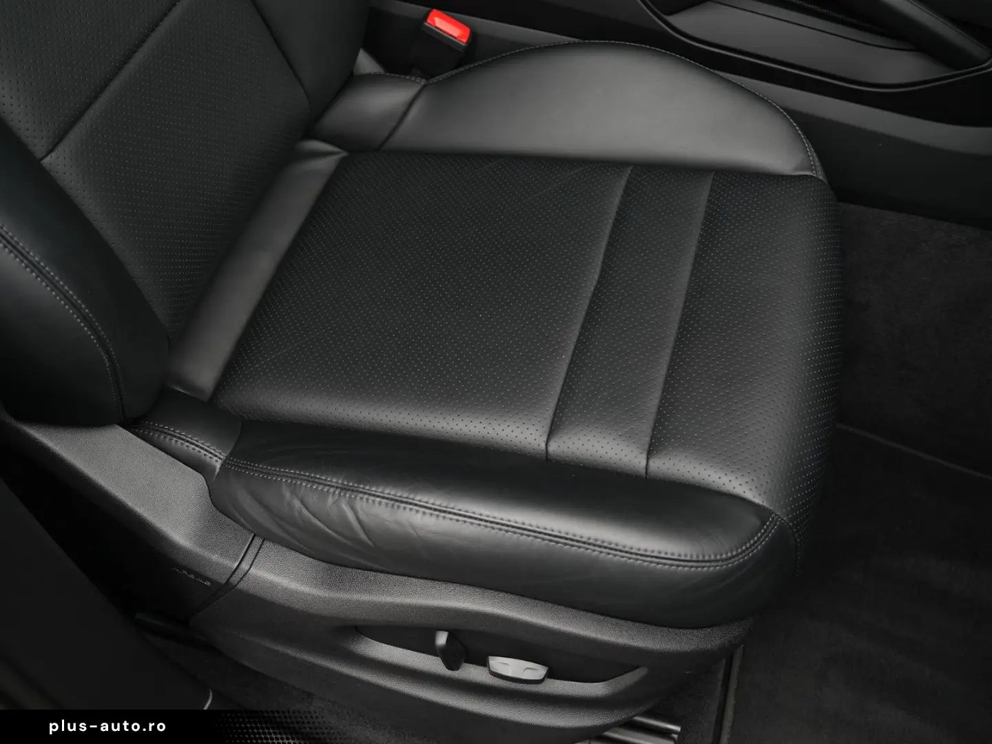 PORSCHE Cayenne E-Hybrid SPORTDESIGN-LUFTF-PANO-HUD-VOLL