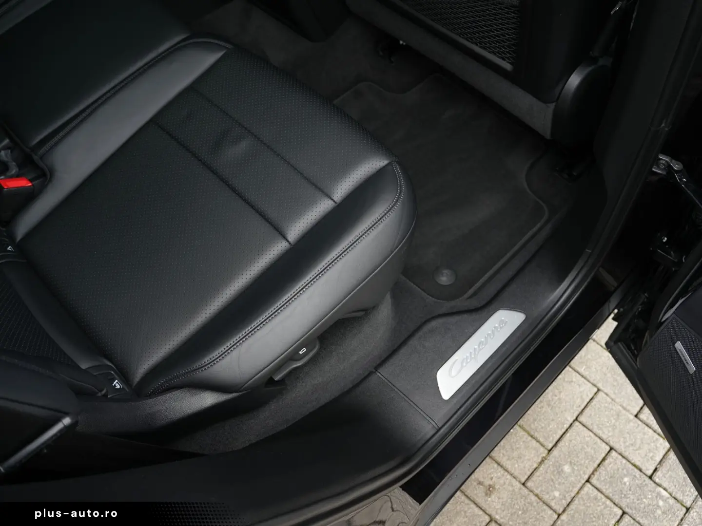 PORSCHE Cayenne E-Hybrid SPORTDESIGN-LUFTF-PANO-HUD-VOLL