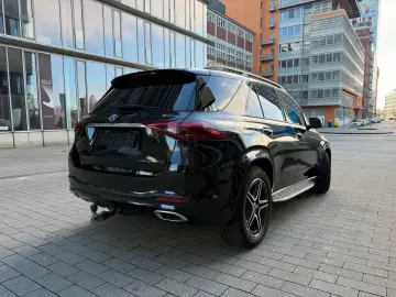 MERCEDES-BENZ GLE450 4M AMG  Burm Pano HUD AHK Airmatic 360