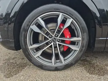 AUDI SQ8 4.0 TFSI quattro  Matrix HUD Pano