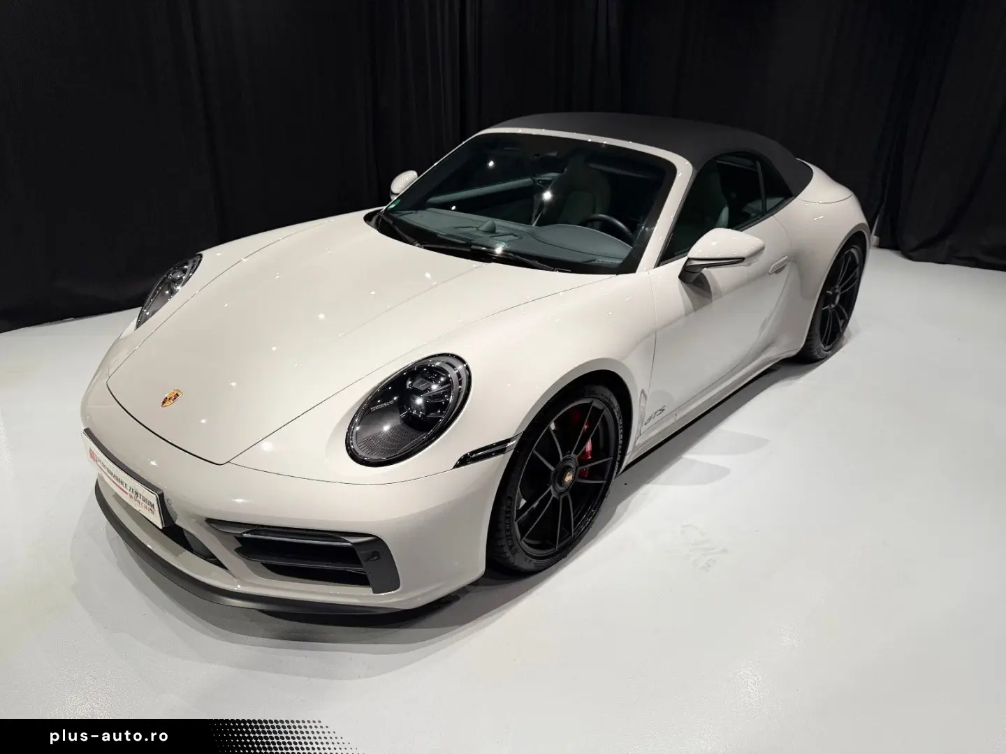 PORSCHE 911 992 CARRERA GTS CABRIO LED-MATRIX 360 BOSE