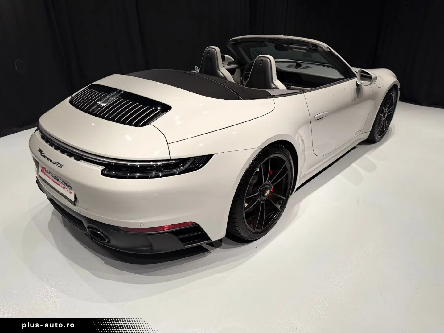 PORSCHE 911 992 CARRERA GTS CABRIO LED-MATRIX 360 BOSE