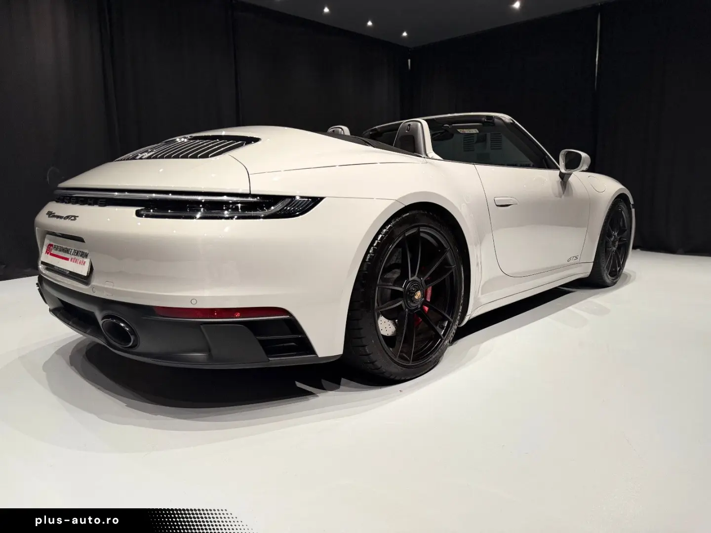 PORSCHE 911 992 CARRERA GTS CABRIO LED-MATRIX 360 BOSE