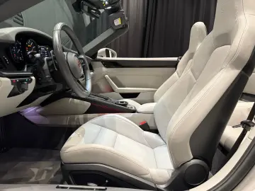 PORSCHE 911 992 CARRERA GTS CABRIO LED-MATRIX 360 BOSE