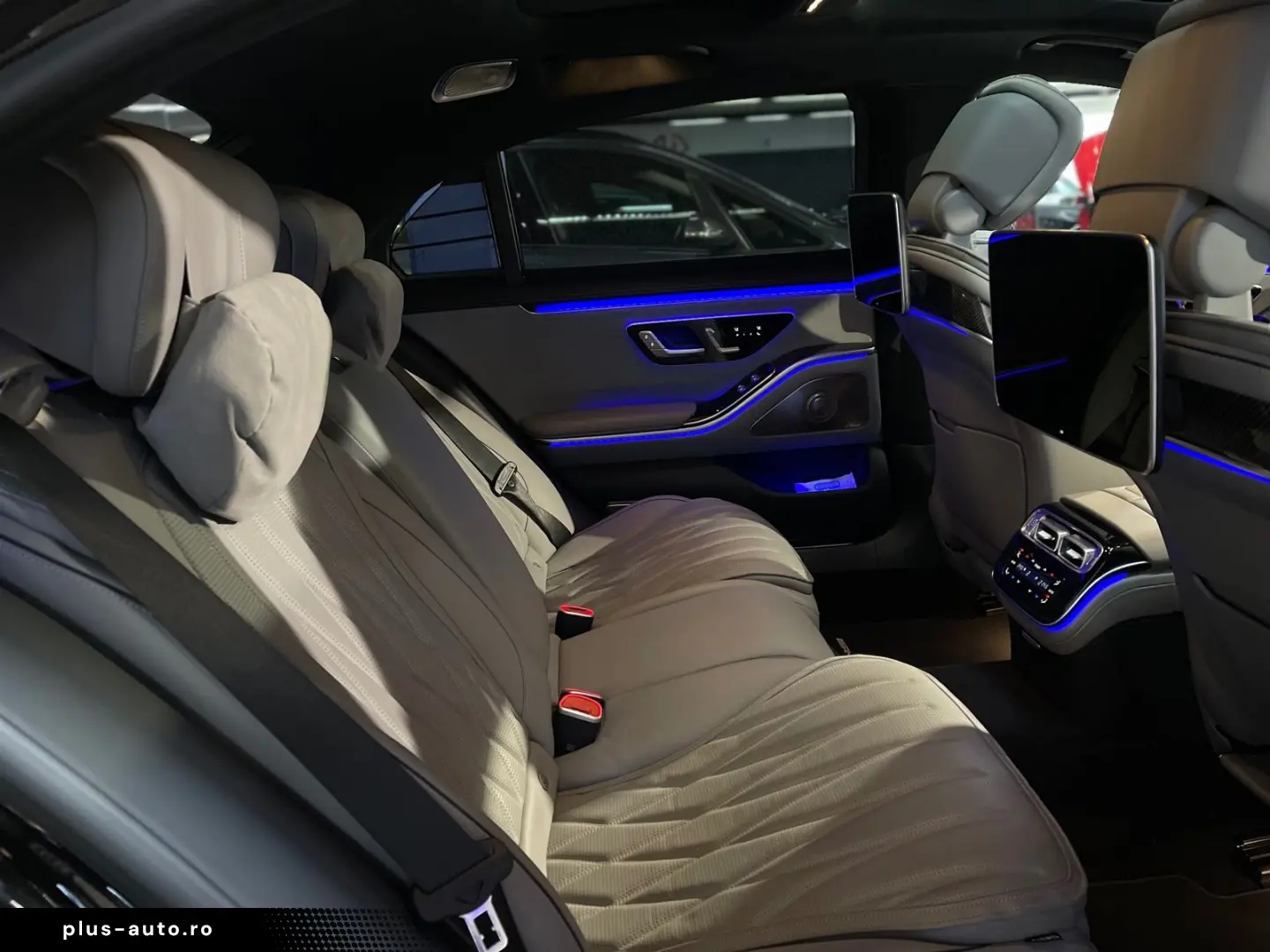 MERCEDES-BENZ S 63 AMG S 4Matic  L Burm 4D CARBON PANO  360