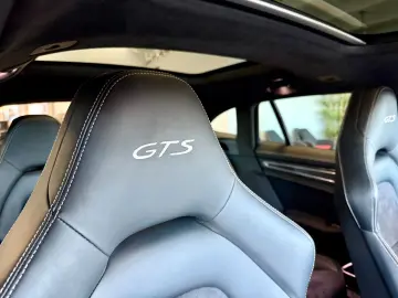 PORSCHE Panamera GTS Sport Turismo Panorama ACC HeadUp