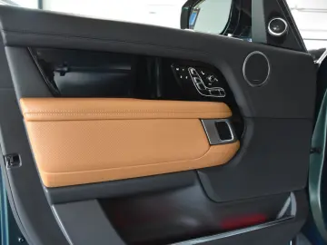 LAND ROVER Range Rover P565 SV Autobiography Dynamic MATT